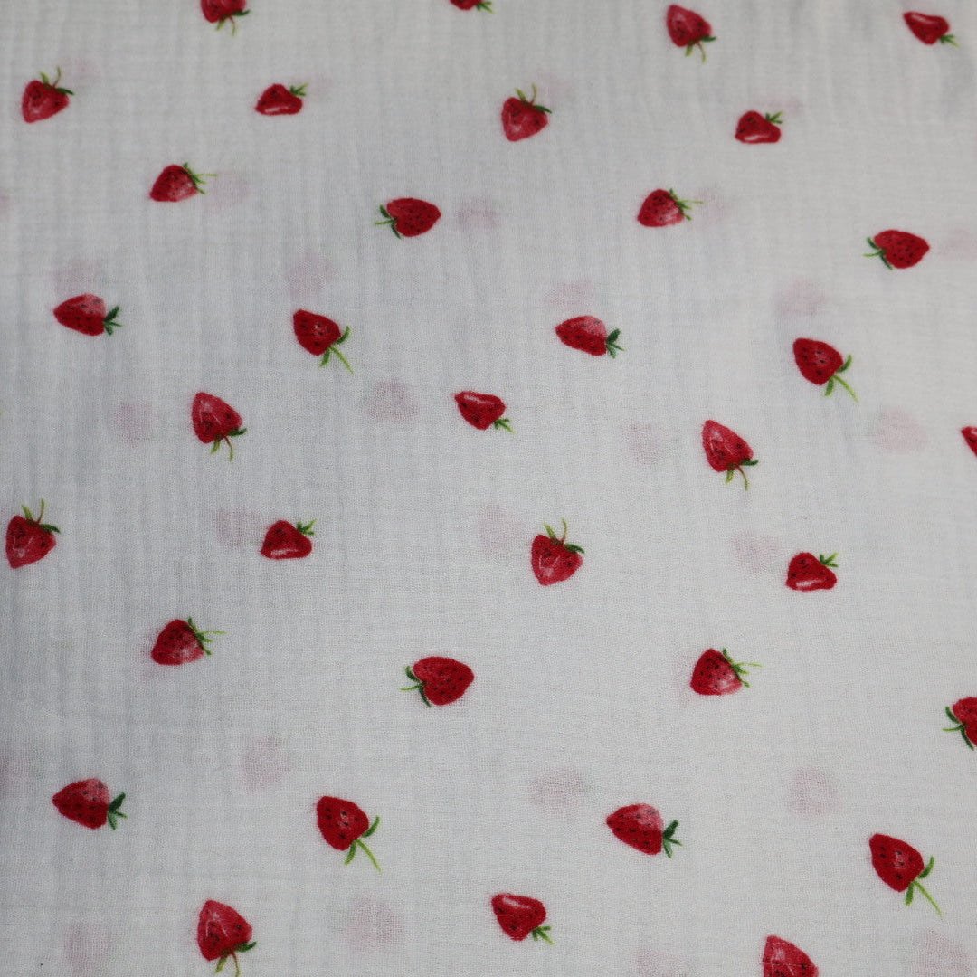 Tissu gaze de coton imprimé fraise