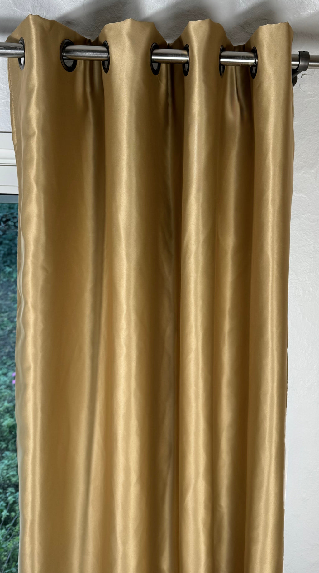 Rideau or occultant doublé thermique