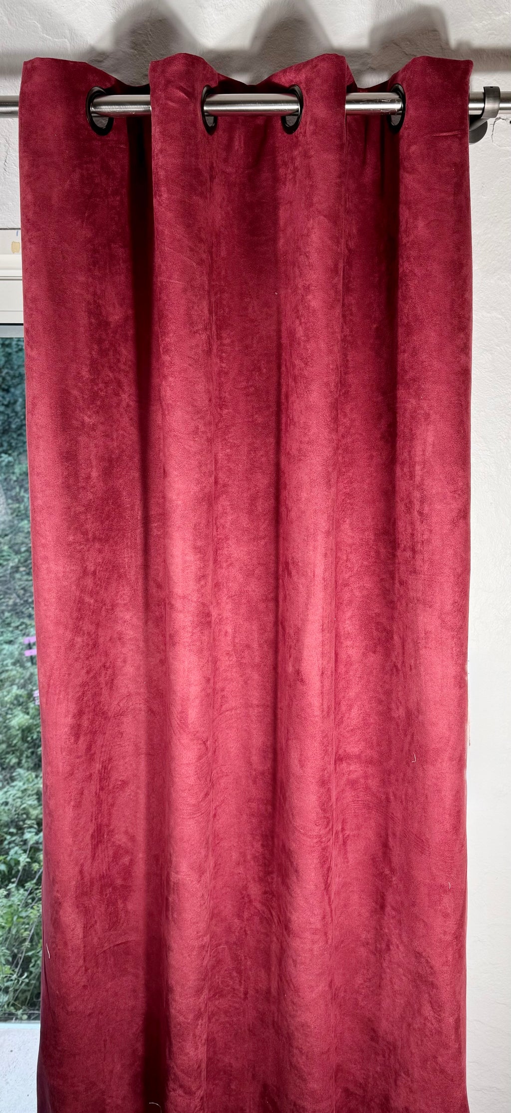 Rideau rouge occultant doublé thermique